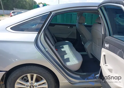 2017 Hyundai Sonata Se z USA, uszkodzony, nr VIN 5NPE24AF7HH471426